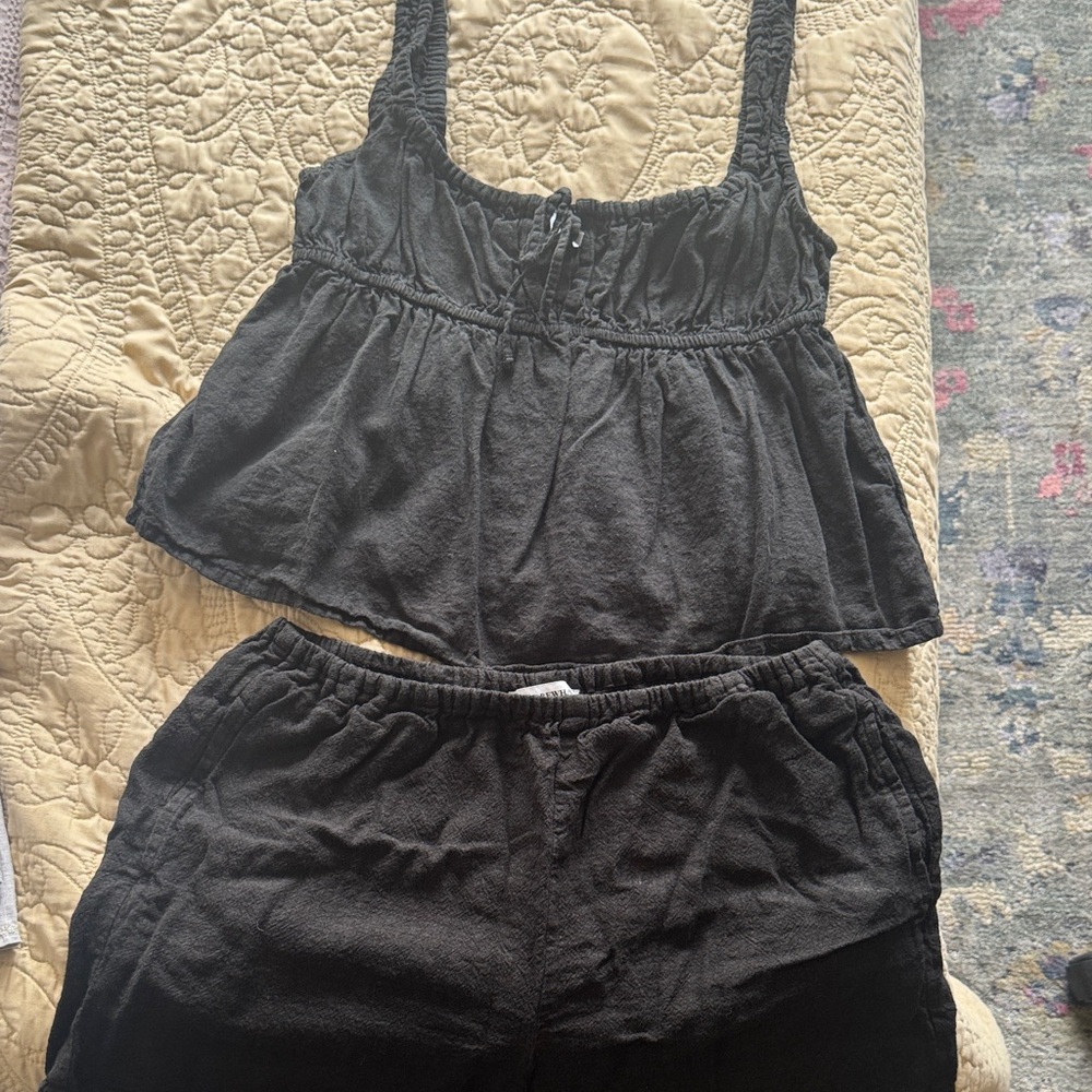 WeWoreWhat Black Two-Piece Tank and Lounge Set